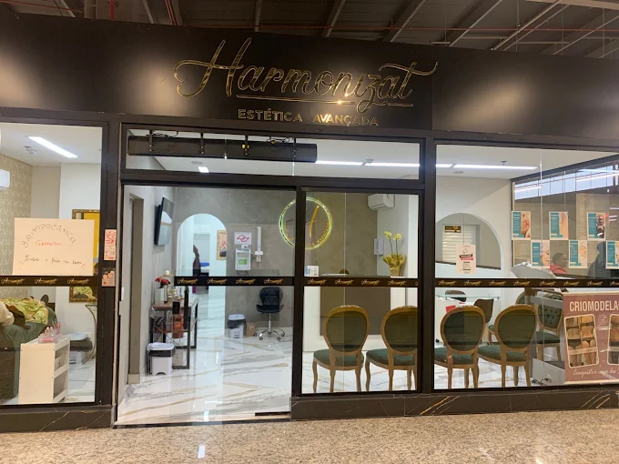 Espaço da clínica Harmonizat no Shopping Nova Estação